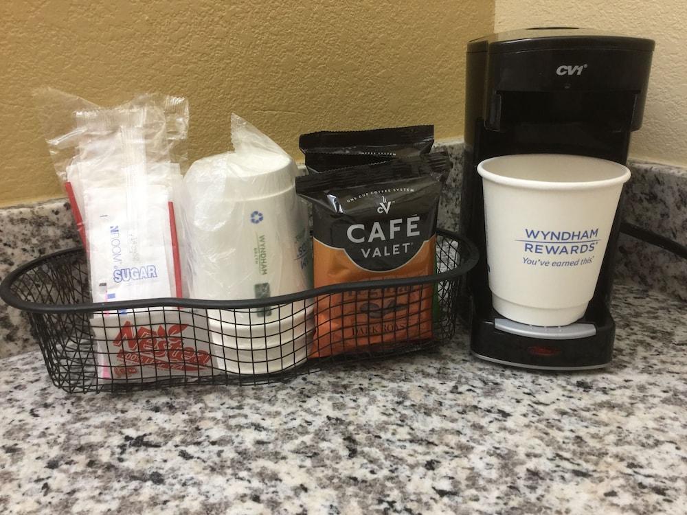 Days Inn By Wyndham Augusta Near Fort Gordon Zewnętrze zdjęcie
